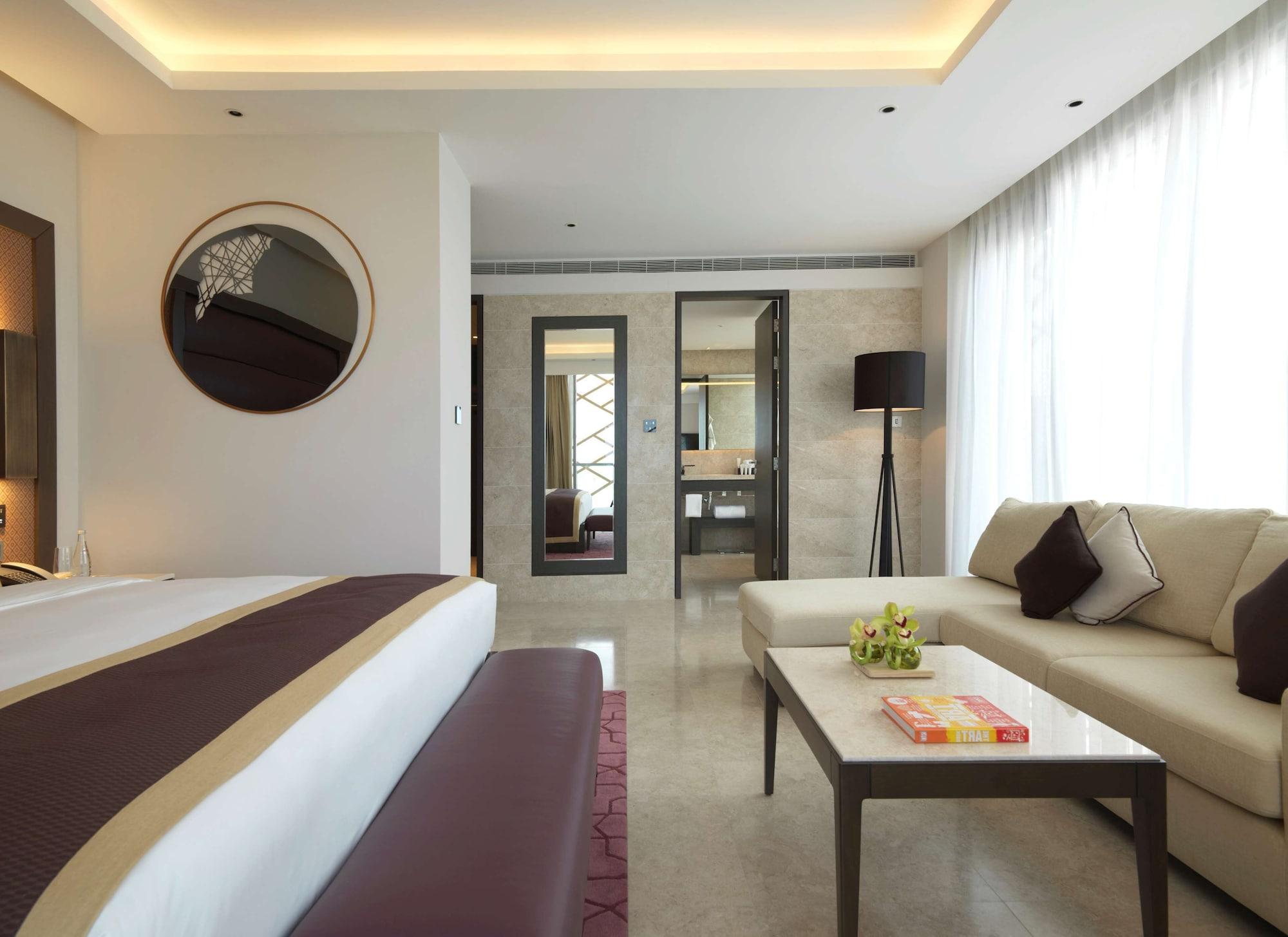 Kempinski Hotel Maskat Dış mekan fotoğraf A suite at the hotel