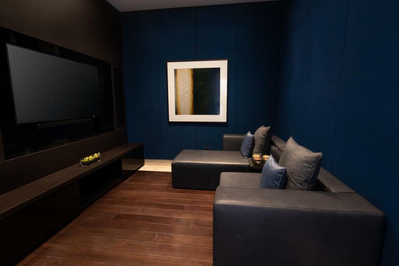 Kempinski Hotel Maskat Dış mekan fotoğraf A media room